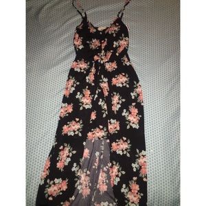 Brand new form fitting dress!🌞